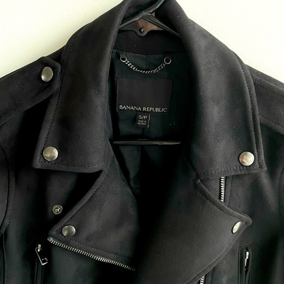 Faux suede black moto jacket from Banana Republic - Picture 6 of 6